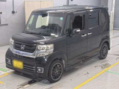 HONDA N BOX CUSTOM