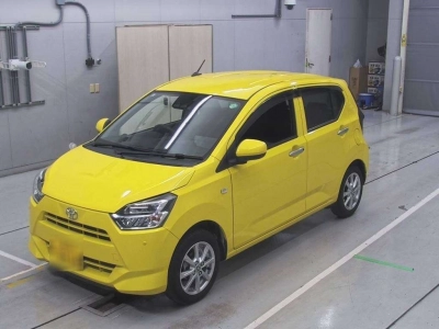TOYOTA PIXIS EPOCH