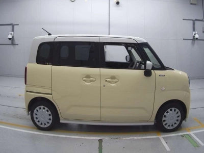 SUZUKI WAGON R SMILE