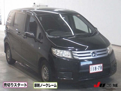 HONDA FREED SPIKE