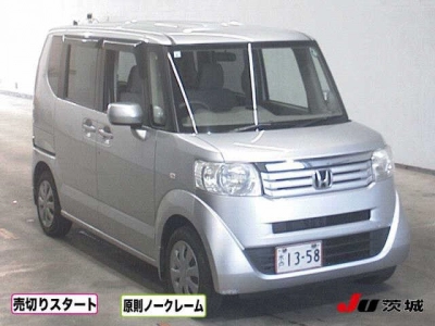 HONDA N BOX +