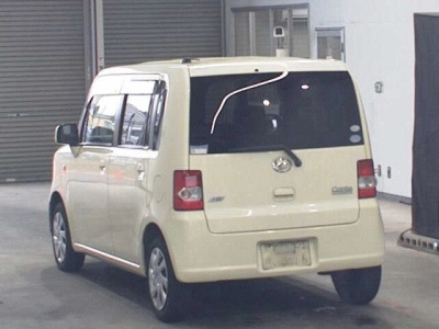 DAIHATSU MOVE CONTE
