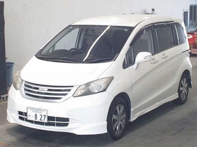 HONDA FREED
