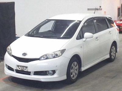 TOYOTA WISH