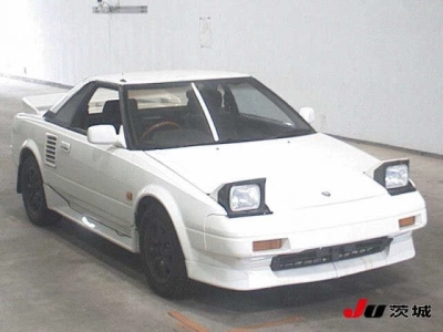 TOYOTA MR2