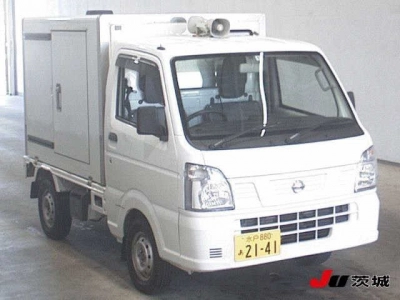 NISSAN CLIPPER