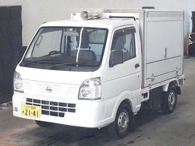 NISSAN CLIPPER