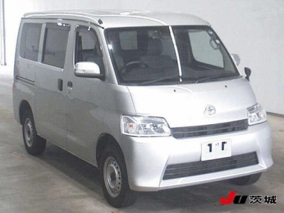 TOYOTA TOWN ACE VAN