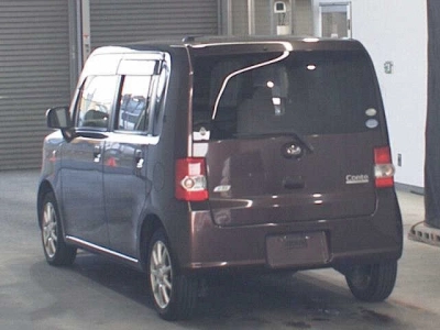 DAIHATSU MOVE CONTE
