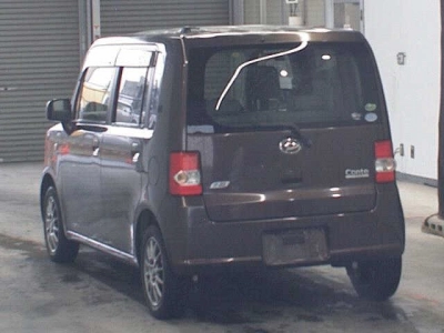 DAIHATSU MOVE CONTE