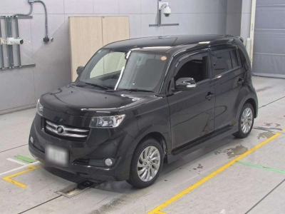 TOYOTA BB