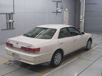 TOYOTA MARK II