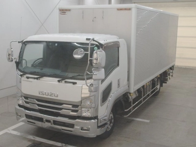 ISUZU FORWARD