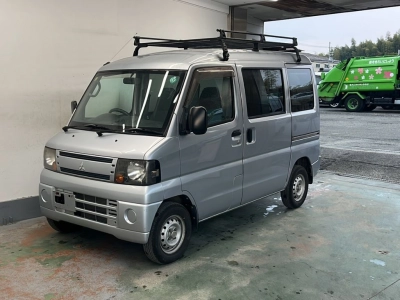 MITSUBISHI MINICAB