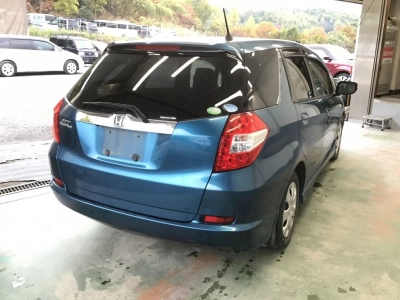 HONDA FIT SHUTTLE