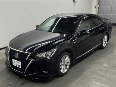 TOYOTA CROWN HYBRID