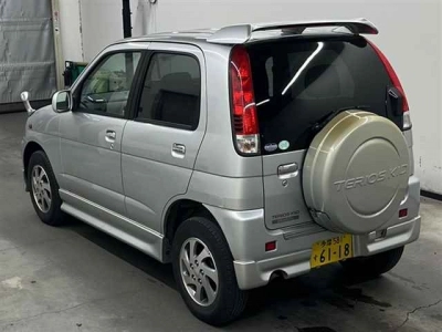 DAIHATSU TERIOS KID