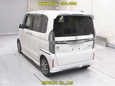 HONDA N BOX CUSTOM