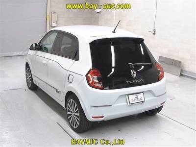 RENAULT TWINGO