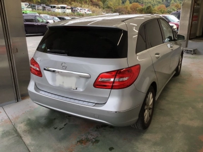 MERCEDES BENZ B CLASS