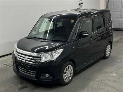 MITSUBISHI DELICA D:2