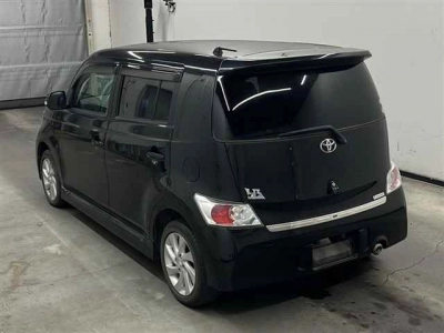TOYOTA BB
