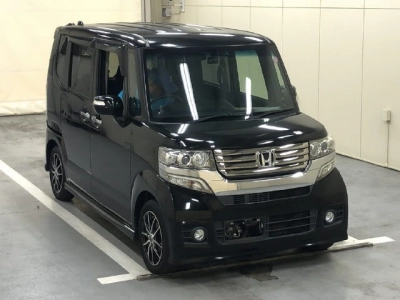 HONDA N BOX CUSTOM