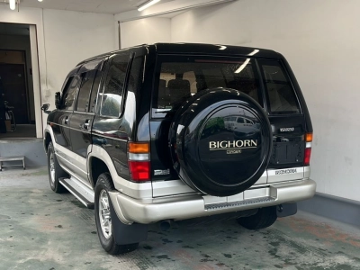 ISUZU BIGHORN