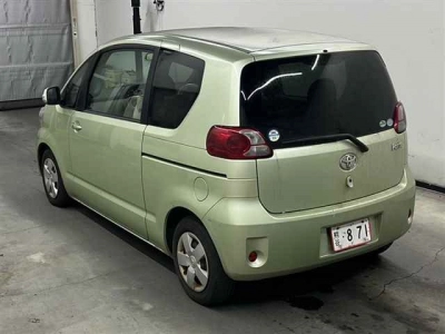 TOYOTA PORTE