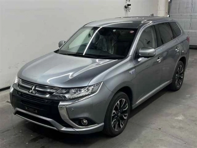 MITSUBISHI OUTLANDER PHEV