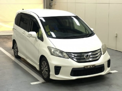 HONDA FREED