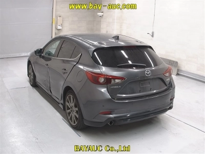 MAZDA AXELA SPORT