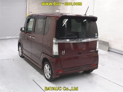 HONDA N BOX CUSTOM
