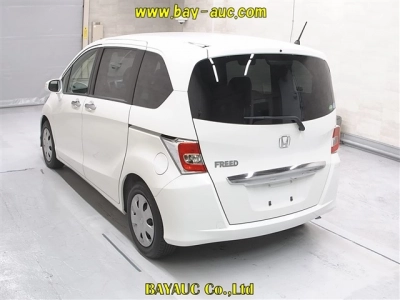 HONDA FREED
