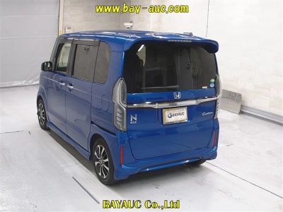 HONDA N BOX CUSTOM