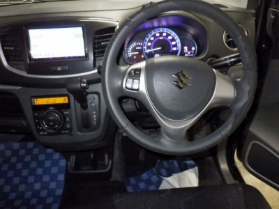 SUZUKI WAGON R STINGRAY