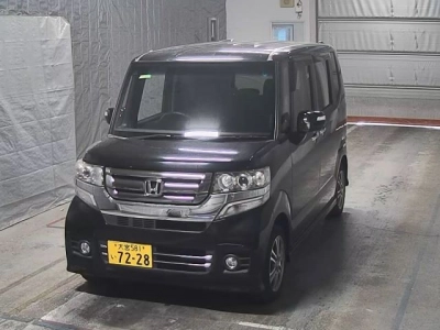 HONDA N BOX CUSTOM