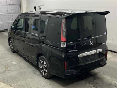 HONDA STEPWGN SPADA