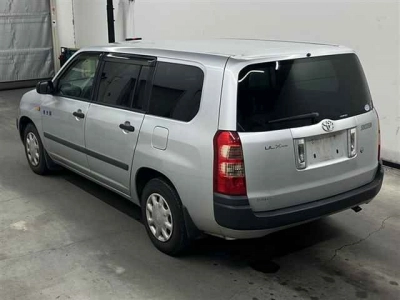 TOYOTA SUCCEED VAN
