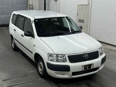 TOYOTA SUCCEED VAN