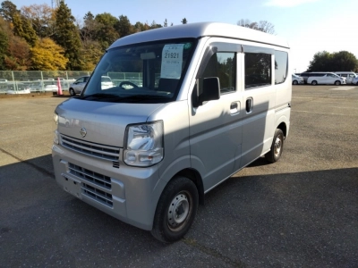 NISSAN NV100 CLIPPER