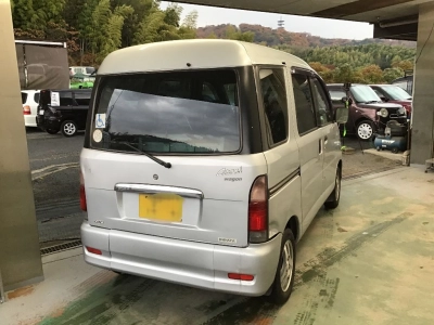 DAIHATSU ATRAI WAGON