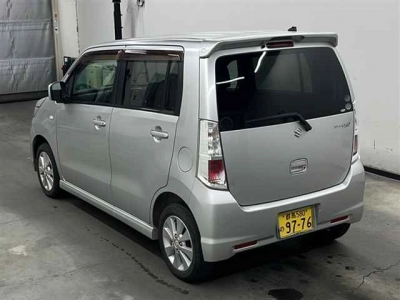 SUZUKI WAGON R STINGRAY