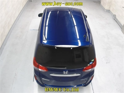 HONDA FREED HYBRID