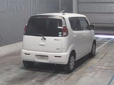SUZUKI MRWAGON