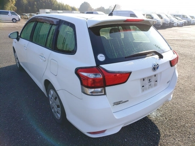 TOYOTA COROLLA FIELDER