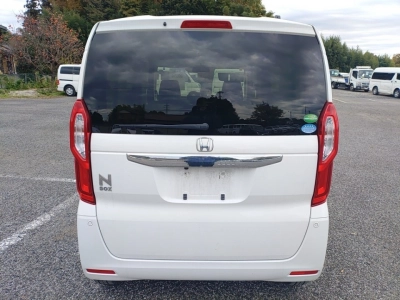 HONDA N BOX
