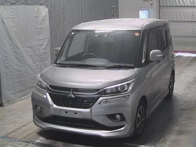MITSUBISHI DELICA D:2