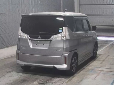 MITSUBISHI DELICA D:2