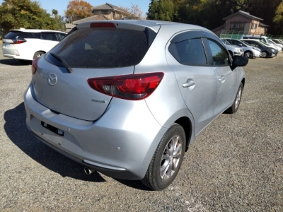 MAZDA MAZDA2